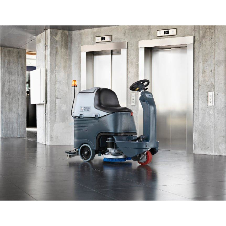 Nilfisk BR652 Ride on scrubber dryer - G180 PH BR UK -  Ride on scrubber dryer - Nilfisk Alto